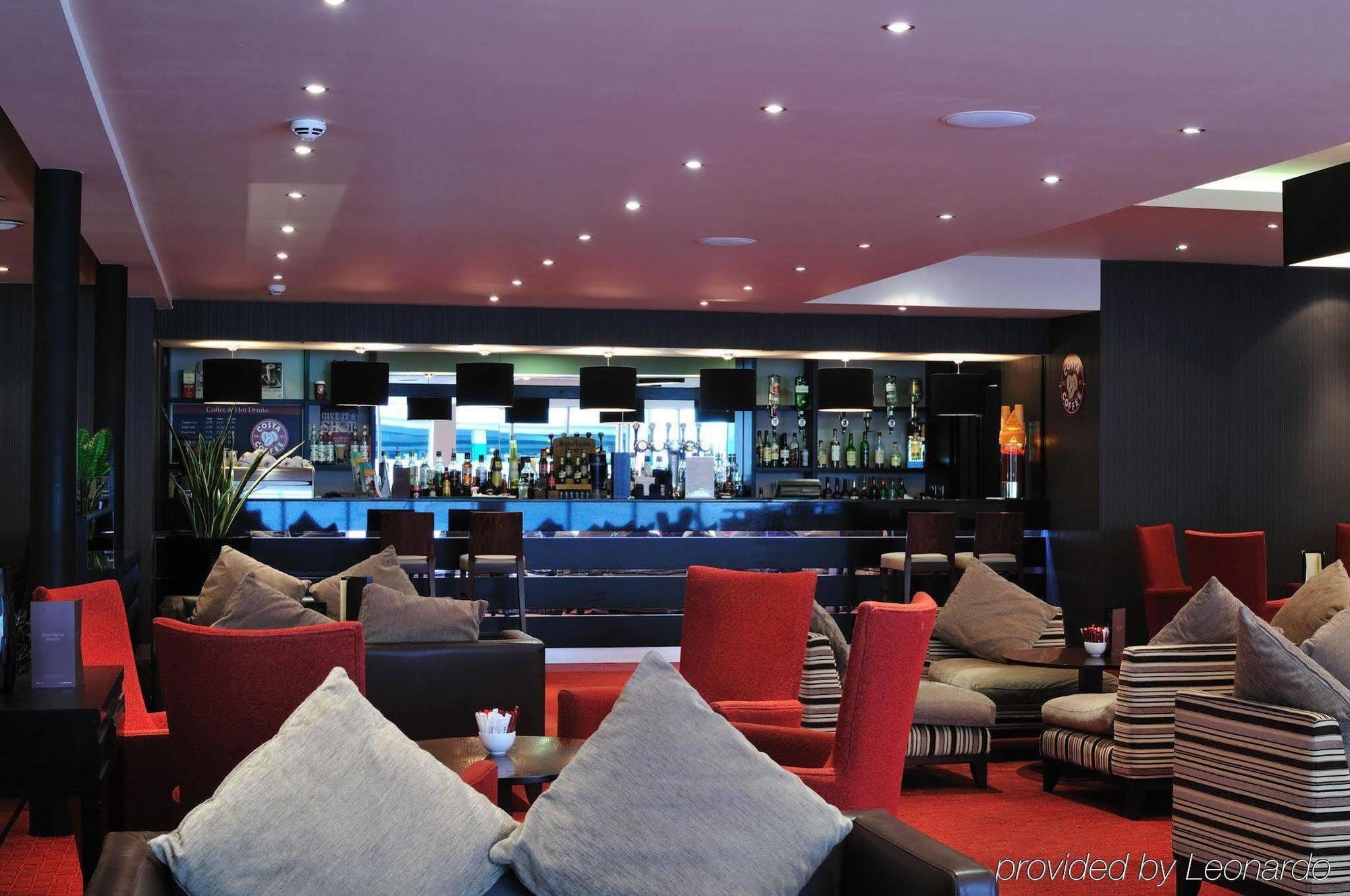 Doubletree By Hilton Woking Hotel Interieur foto